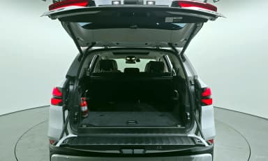 X5 (G05)