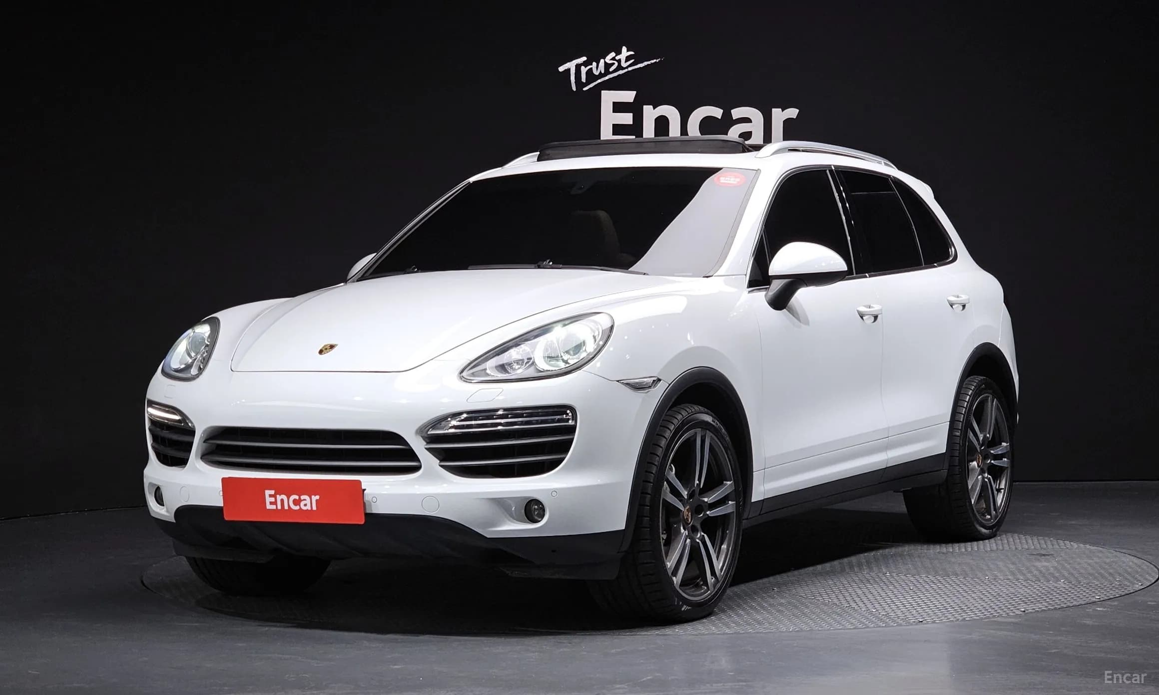 New Cayenne