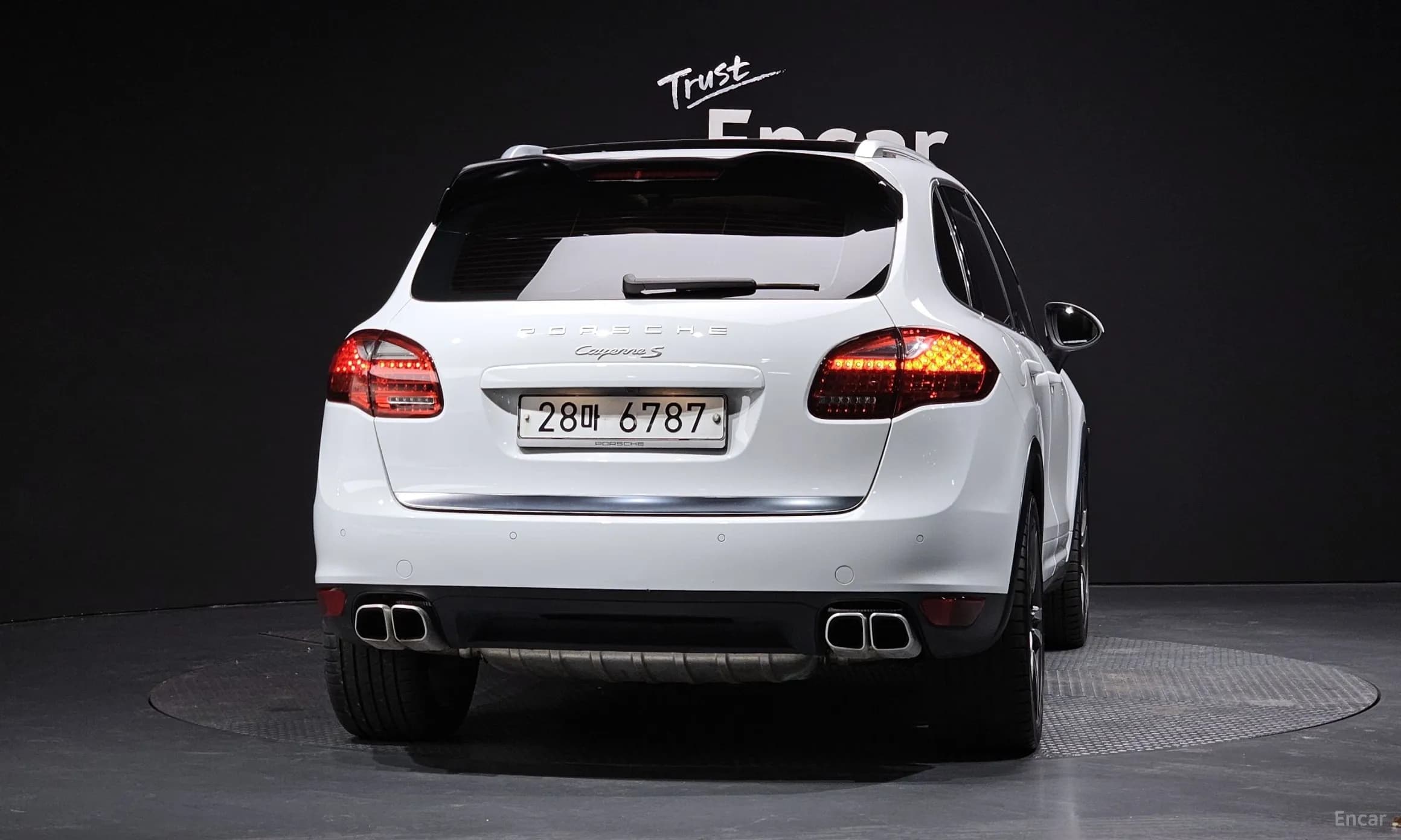 New Cayenne