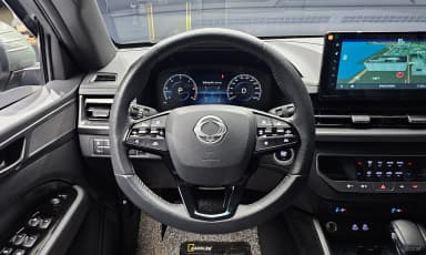 Rexton Sports Khan