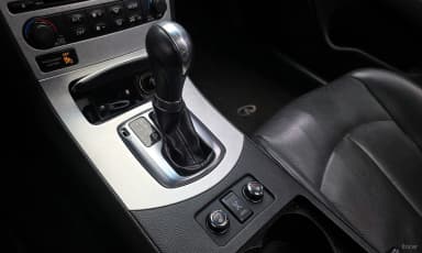 G37