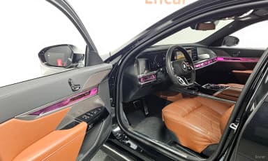 7 Series (G70)