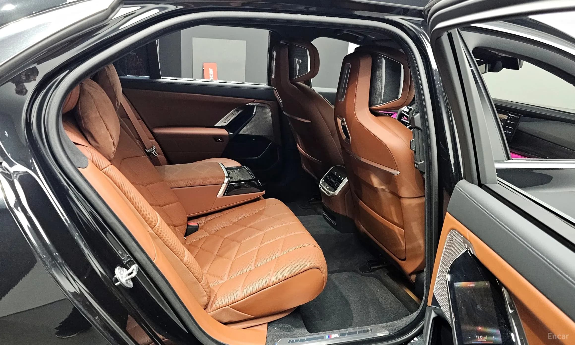 7 Series (G70)