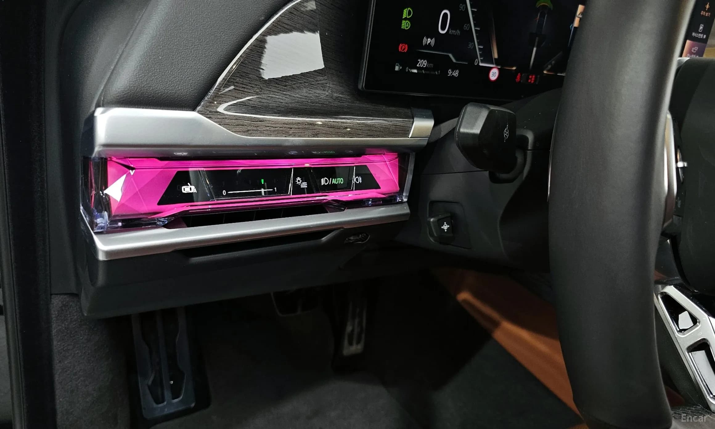 7 Series (G70)