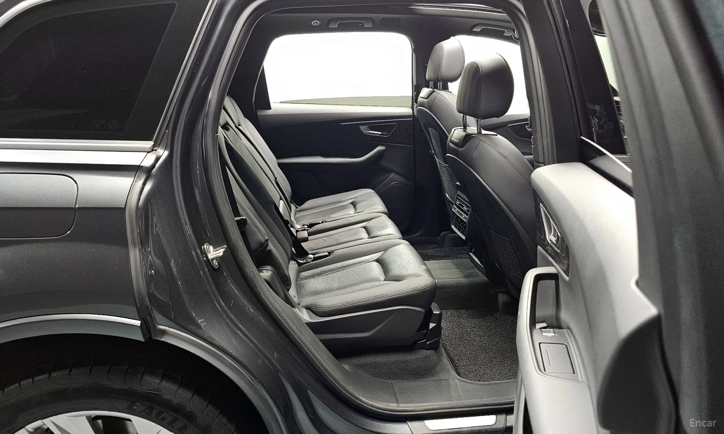 Q7 (4M)