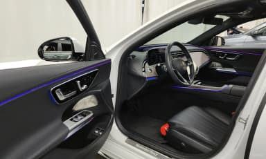 E-Class W214
