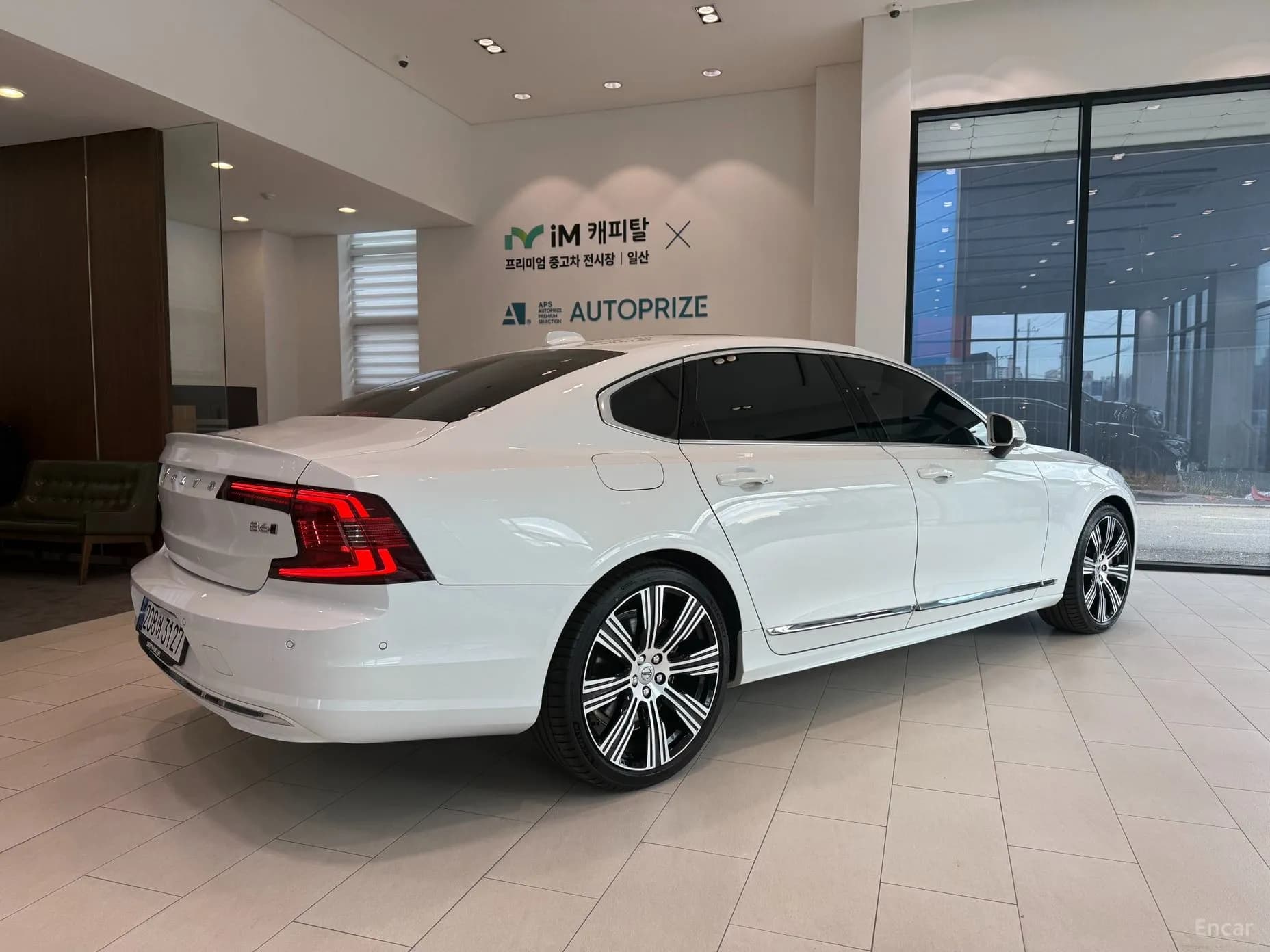 S90