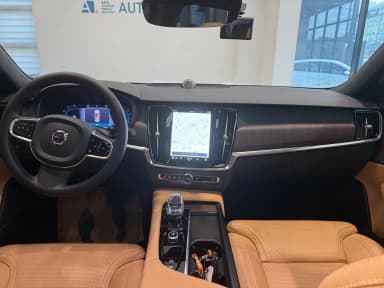 S90