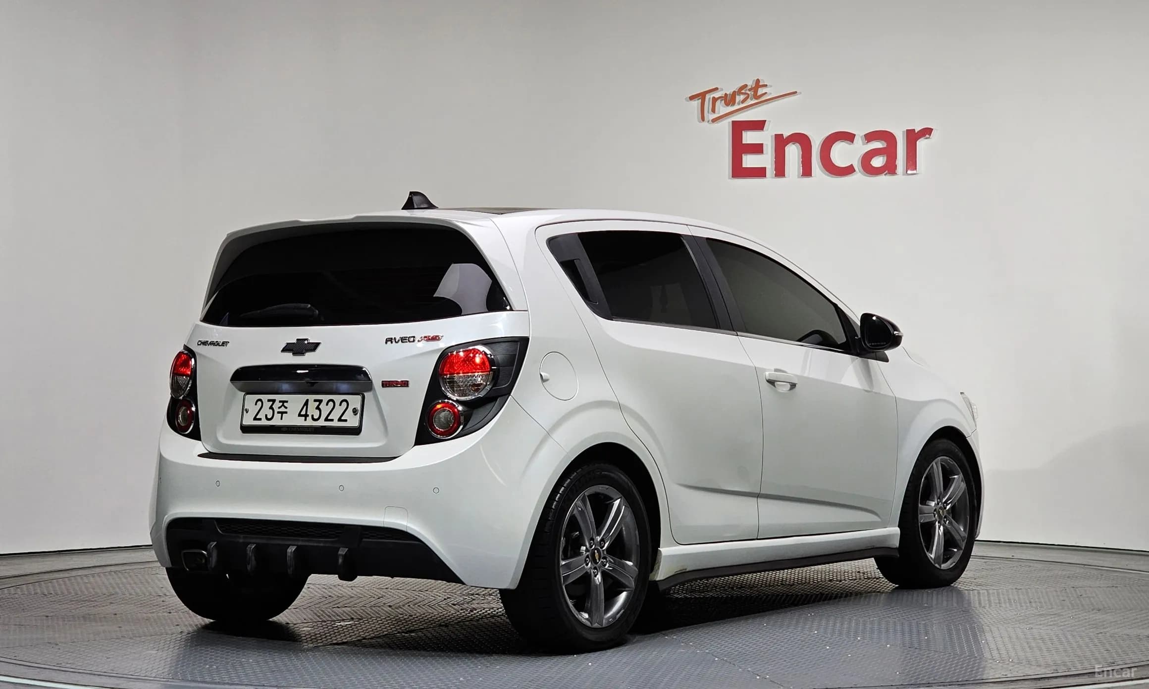 Aveo Hatchback