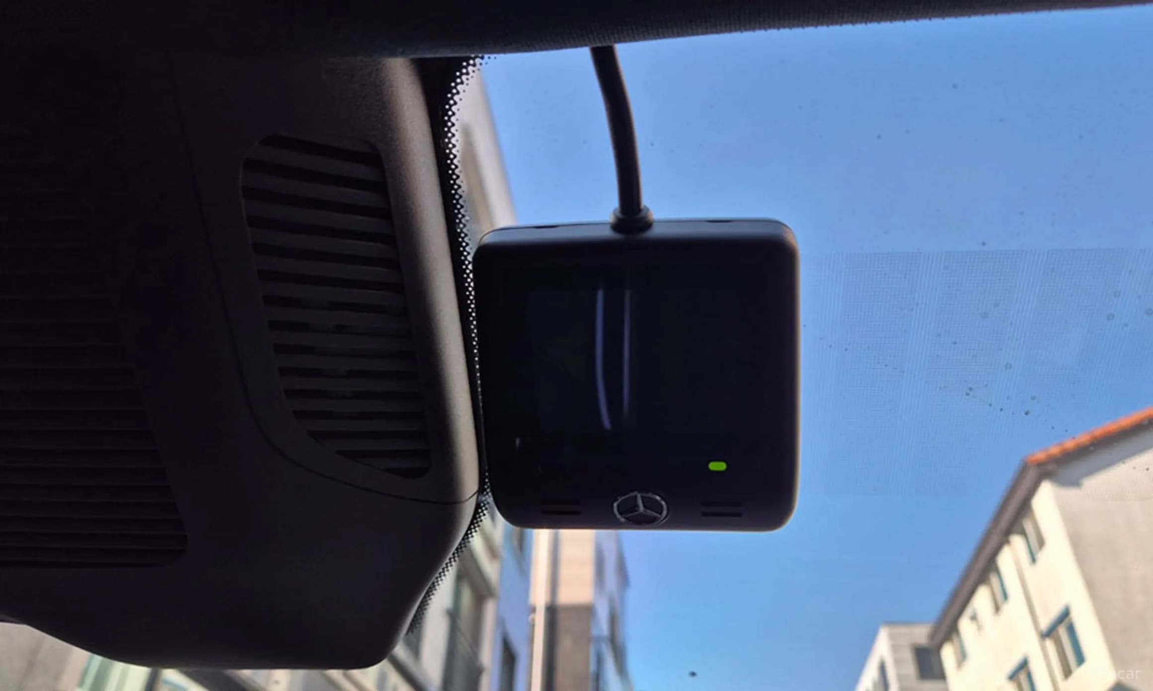 EQE V295