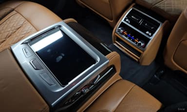 7 Series (G11)