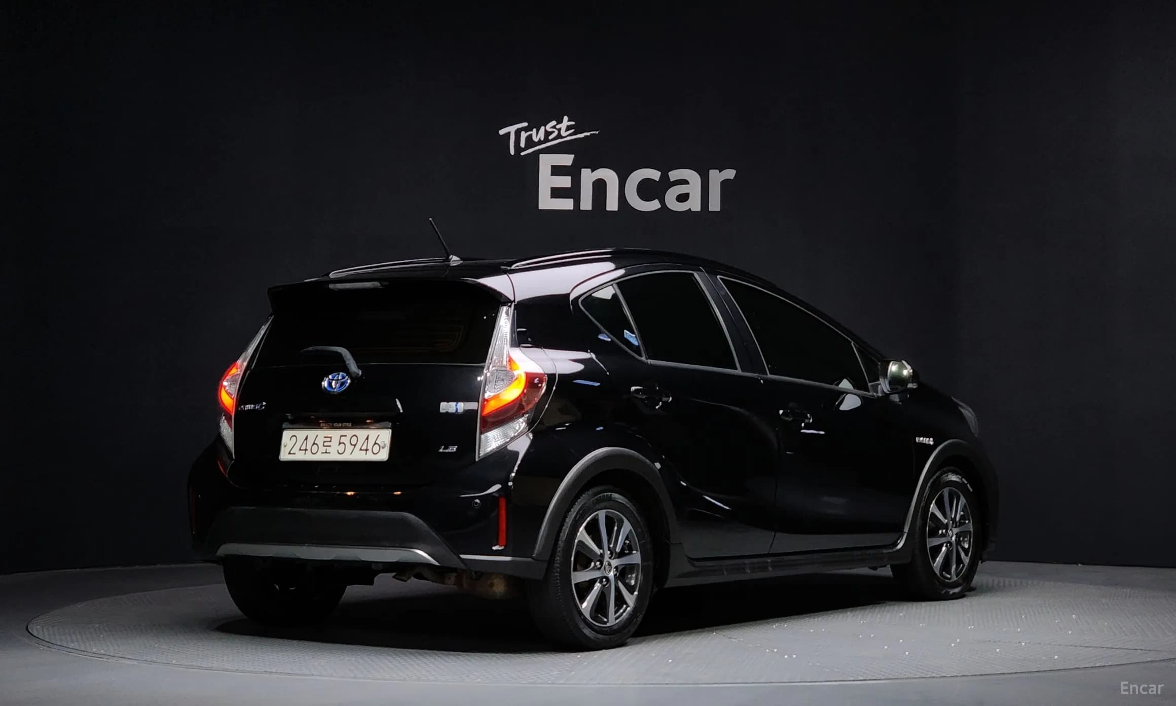 Prius C