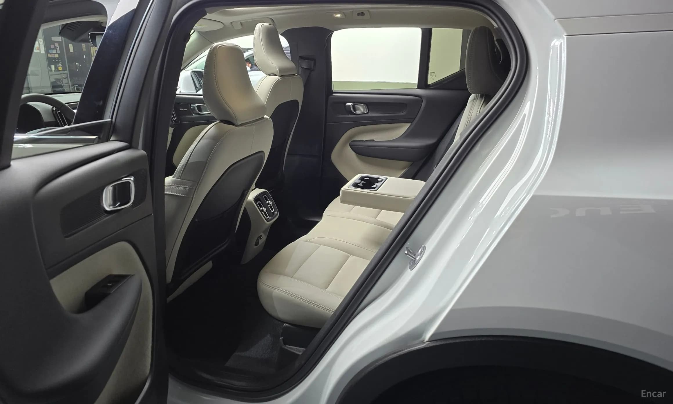 XC40