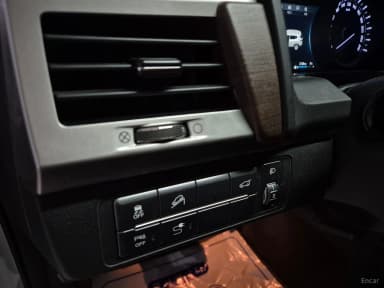 G4 Rexton