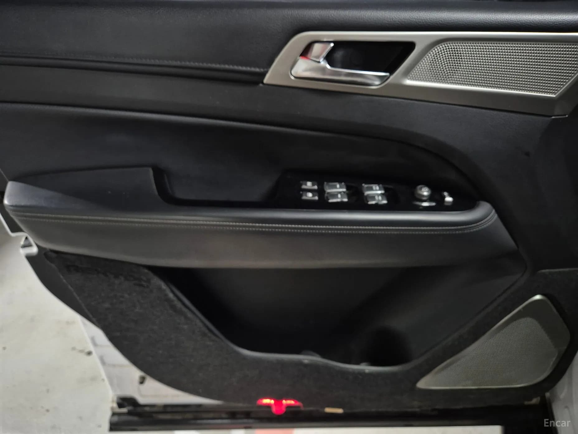 G4 Rexton