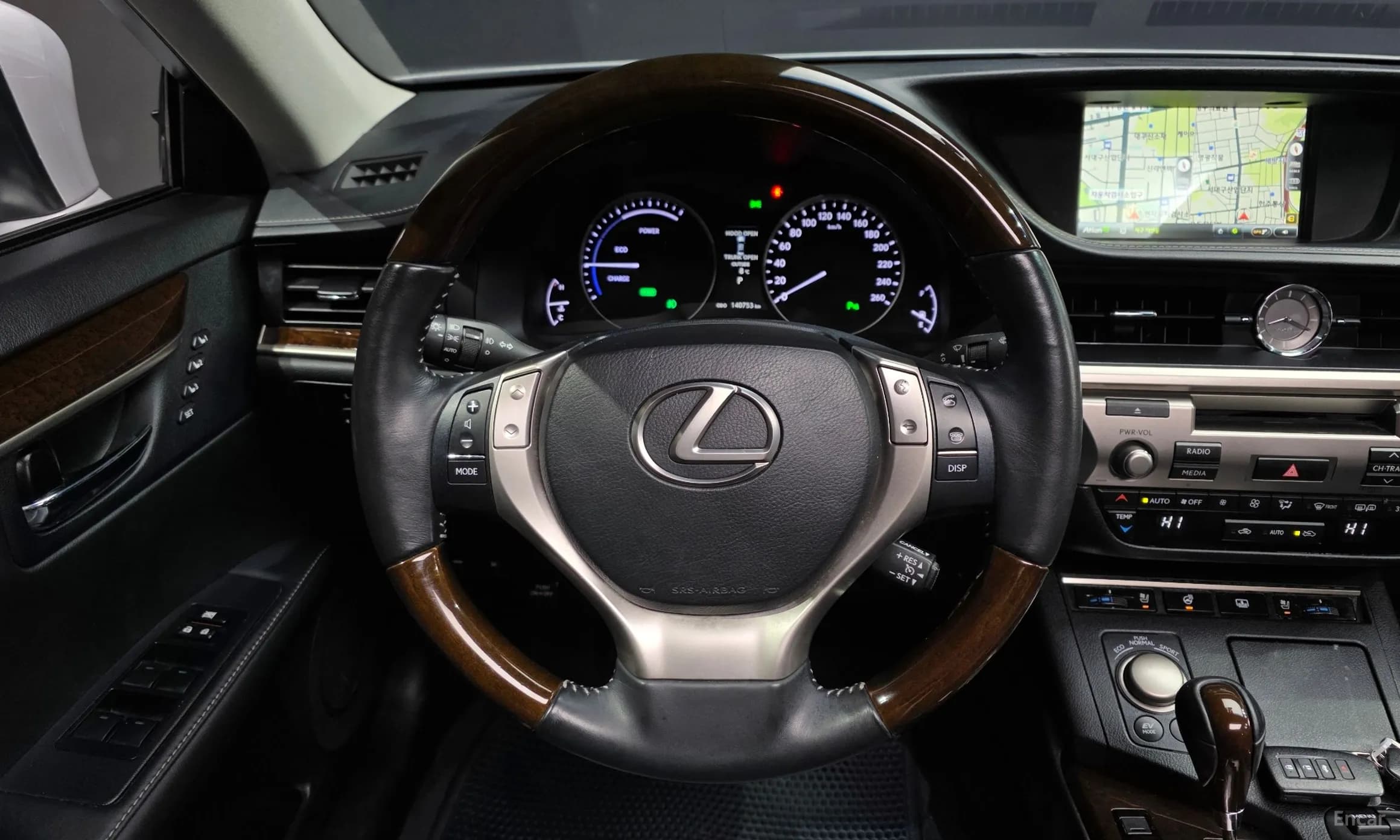 New ES300h
