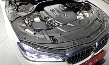 7 Series (G11)