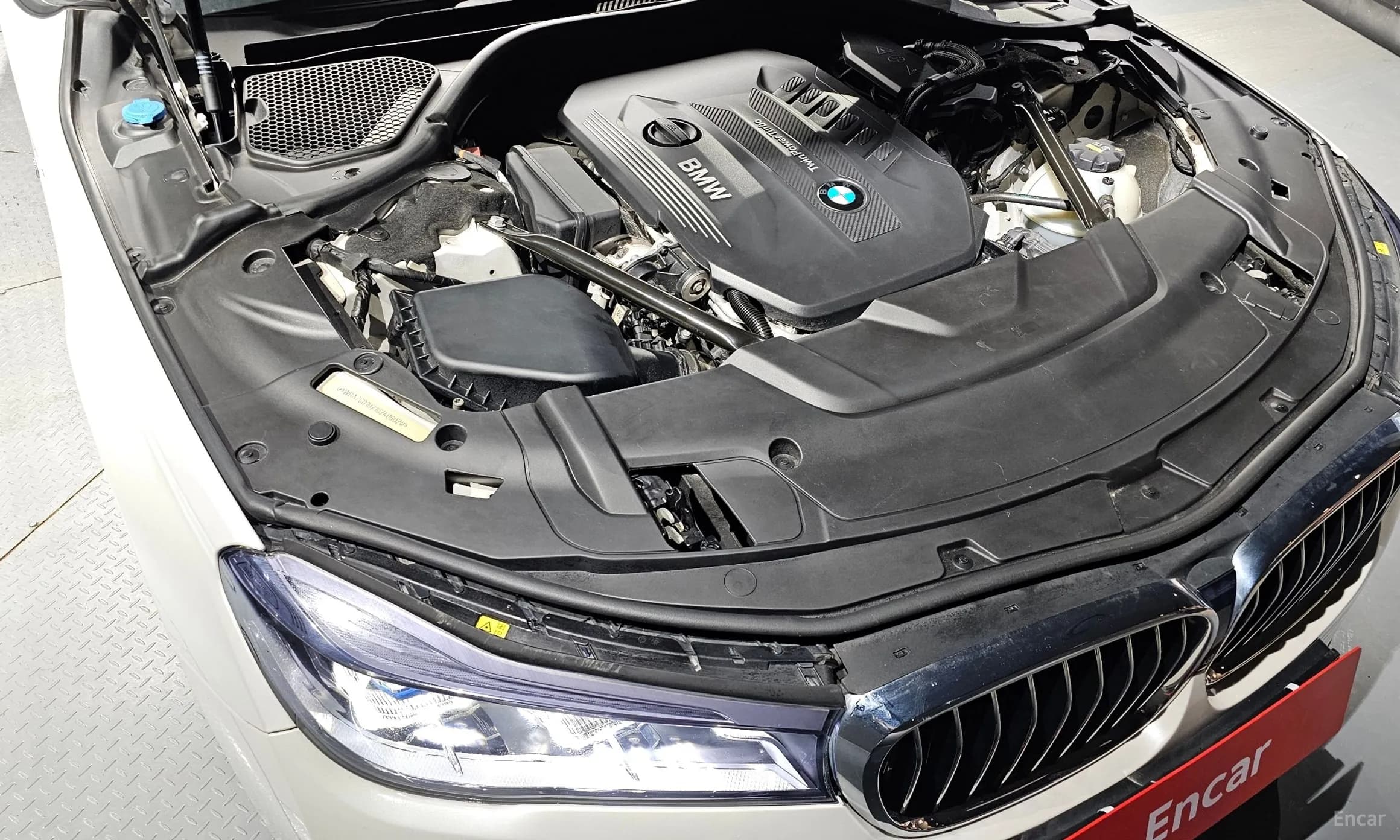 7 Series (G11)