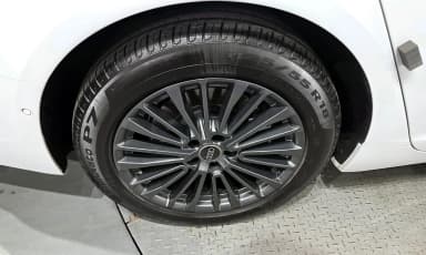 A6 (C8)