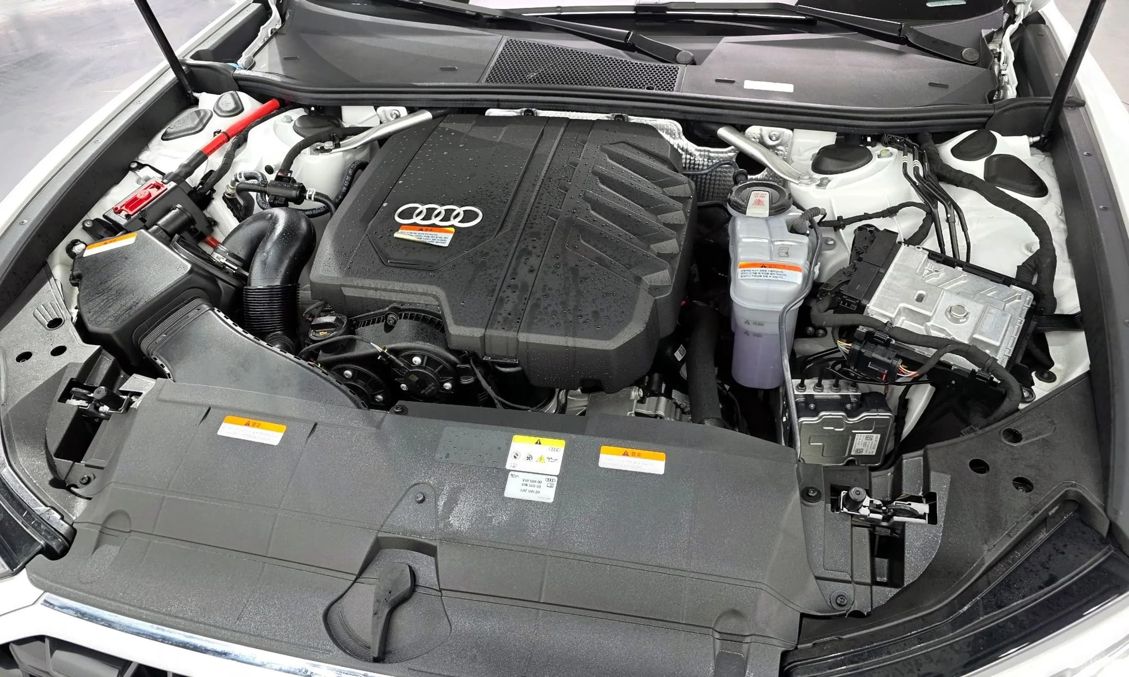 A6 (C8)