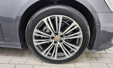 A6 (C8)