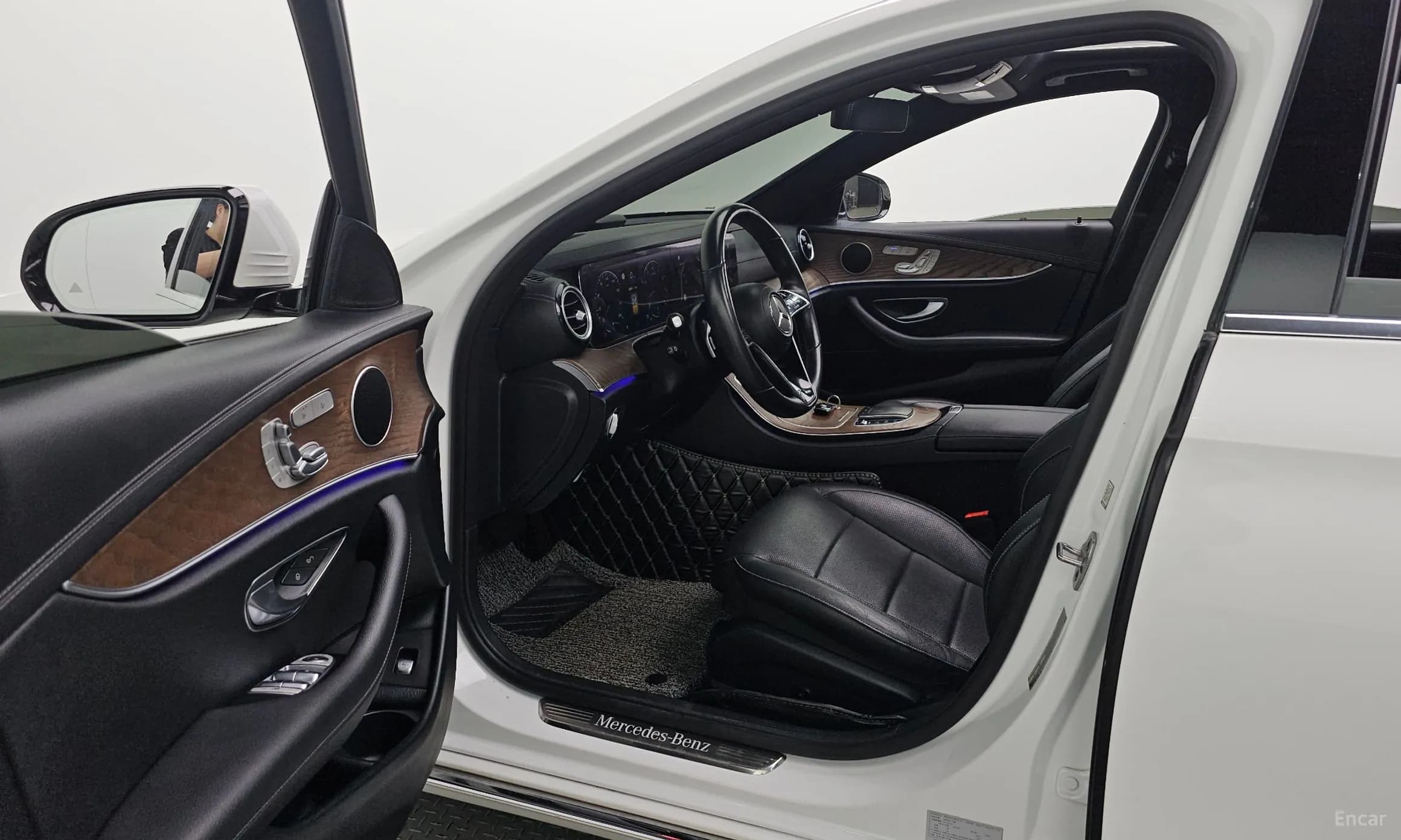 E-Class W213