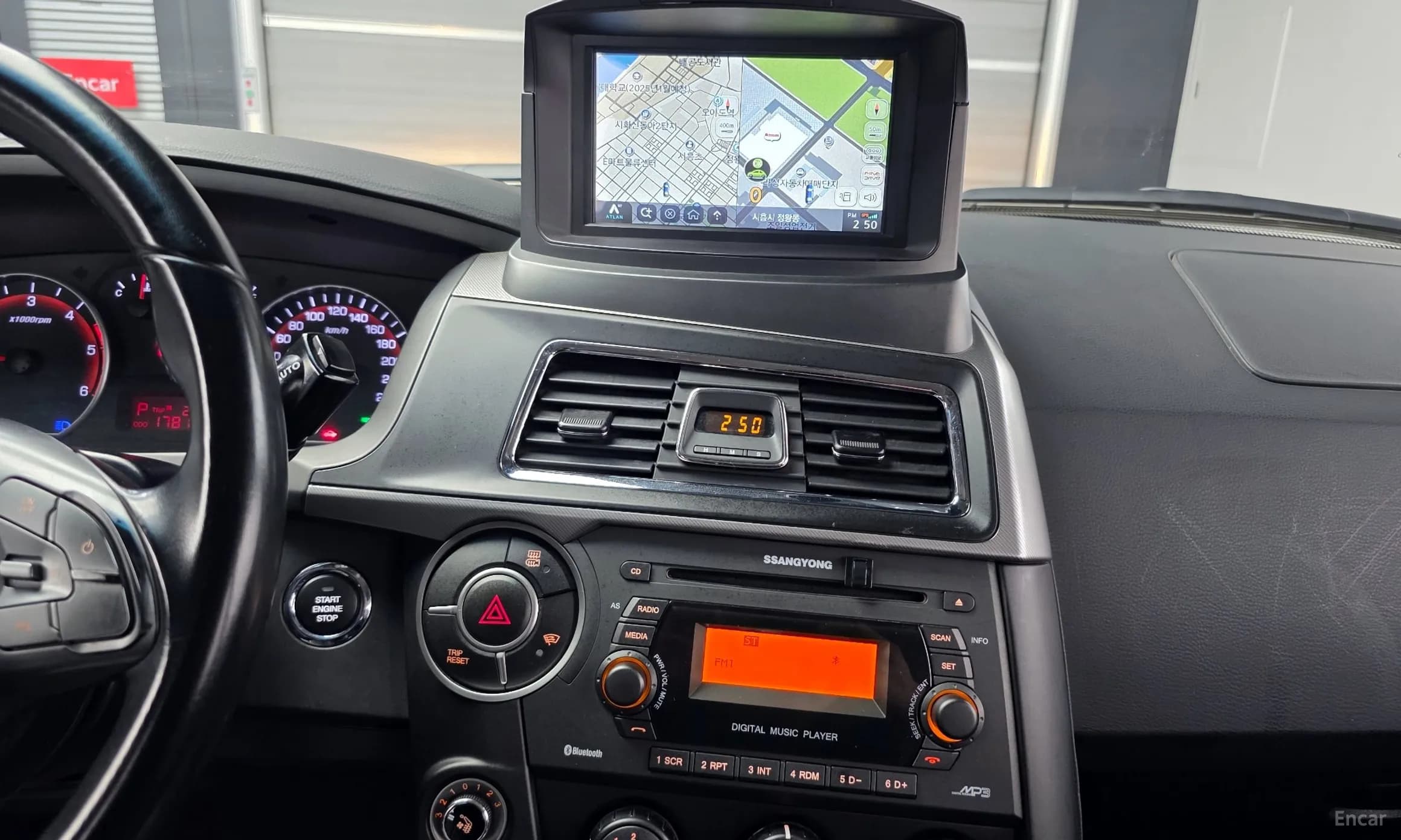 Korando Sports