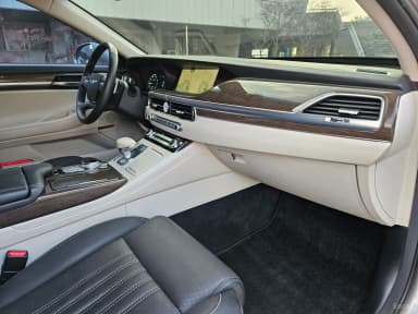 G90
