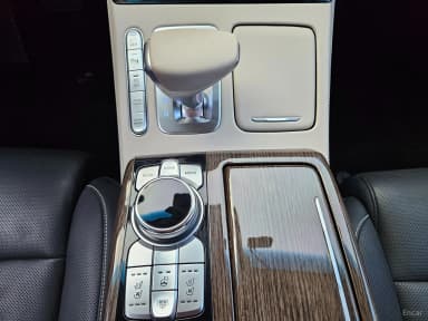G90