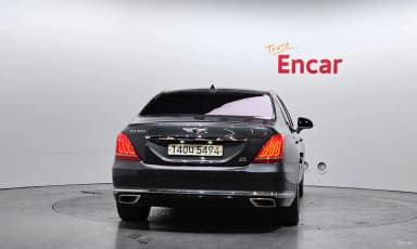 EQ900