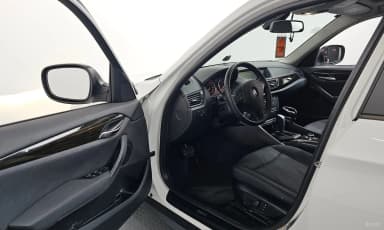 X1 (E84)