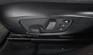 X1 (E84)
