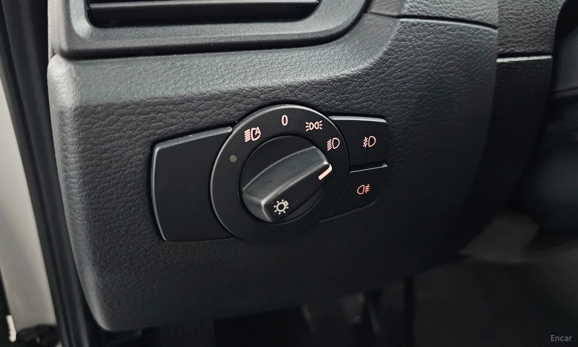 X1 (E84)