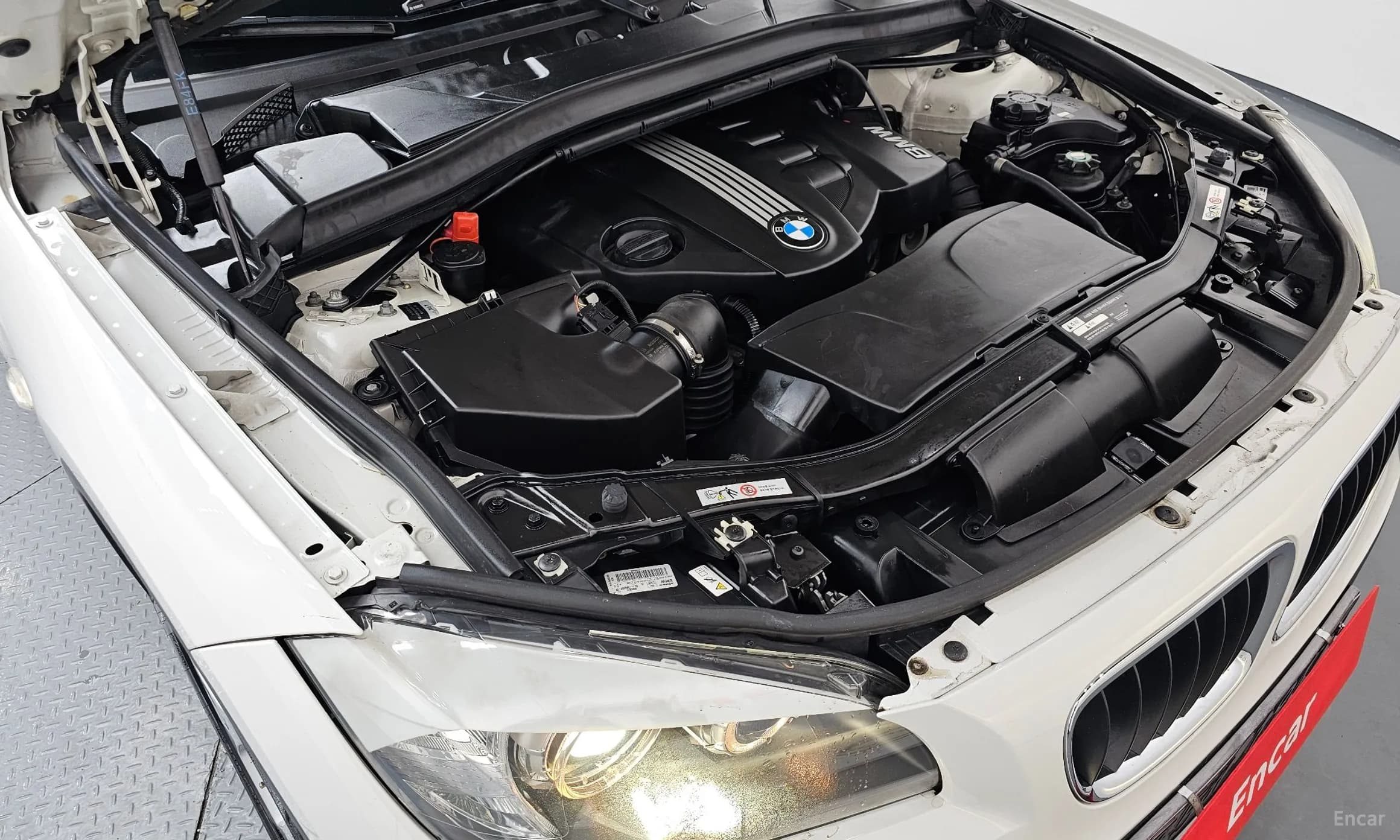 X1 (E84)
