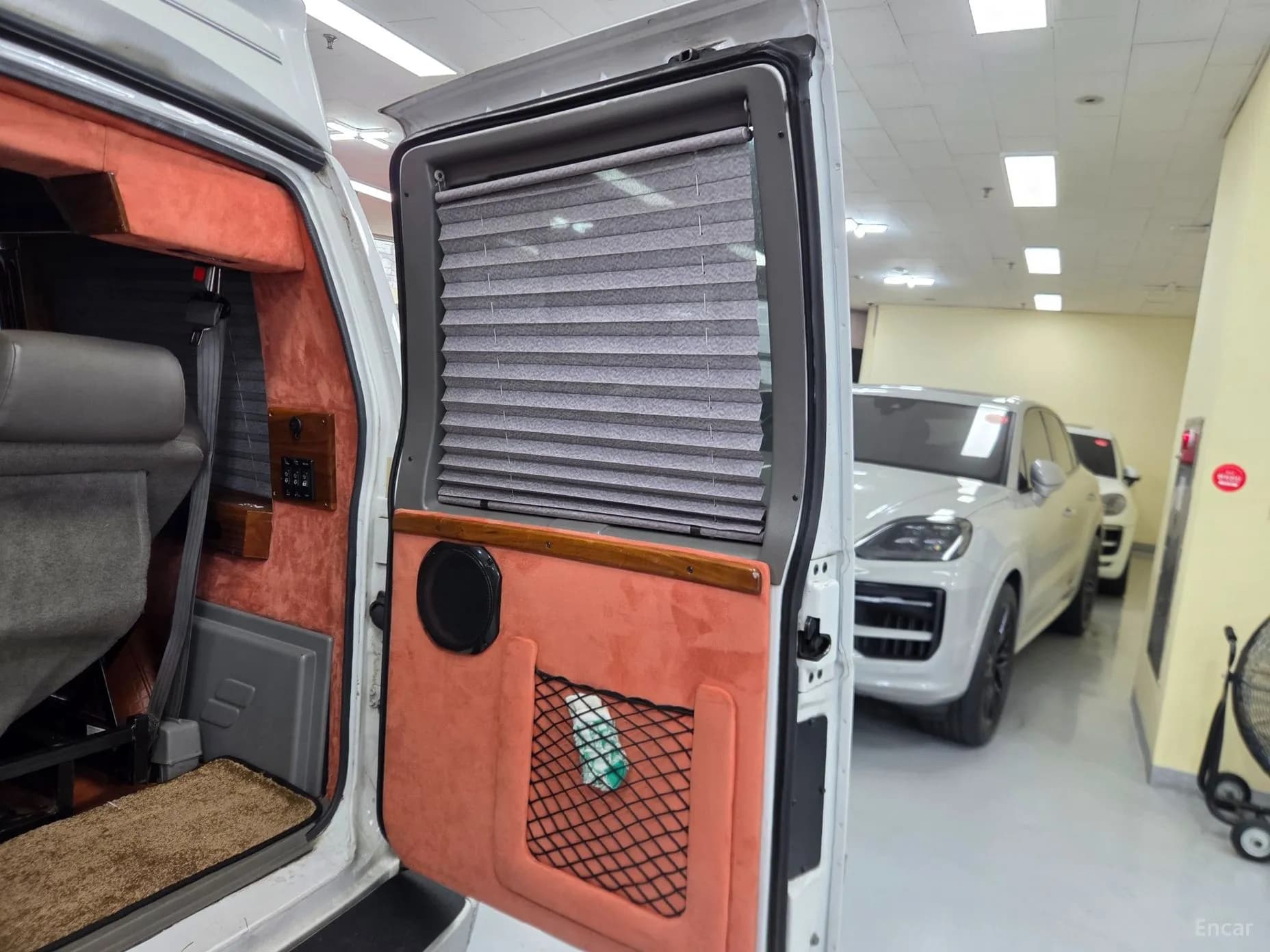 Astrovan