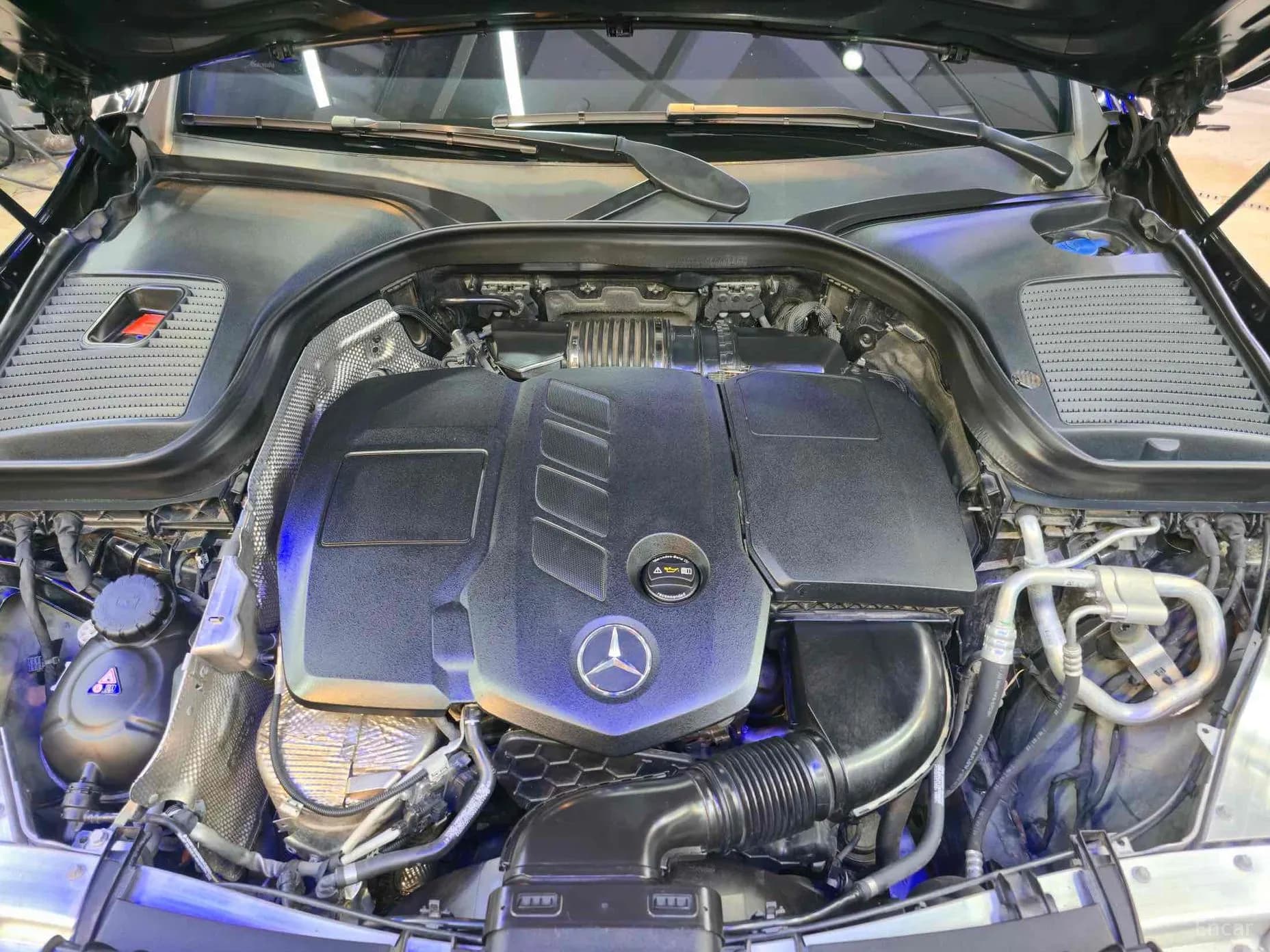 GLC-Class X253