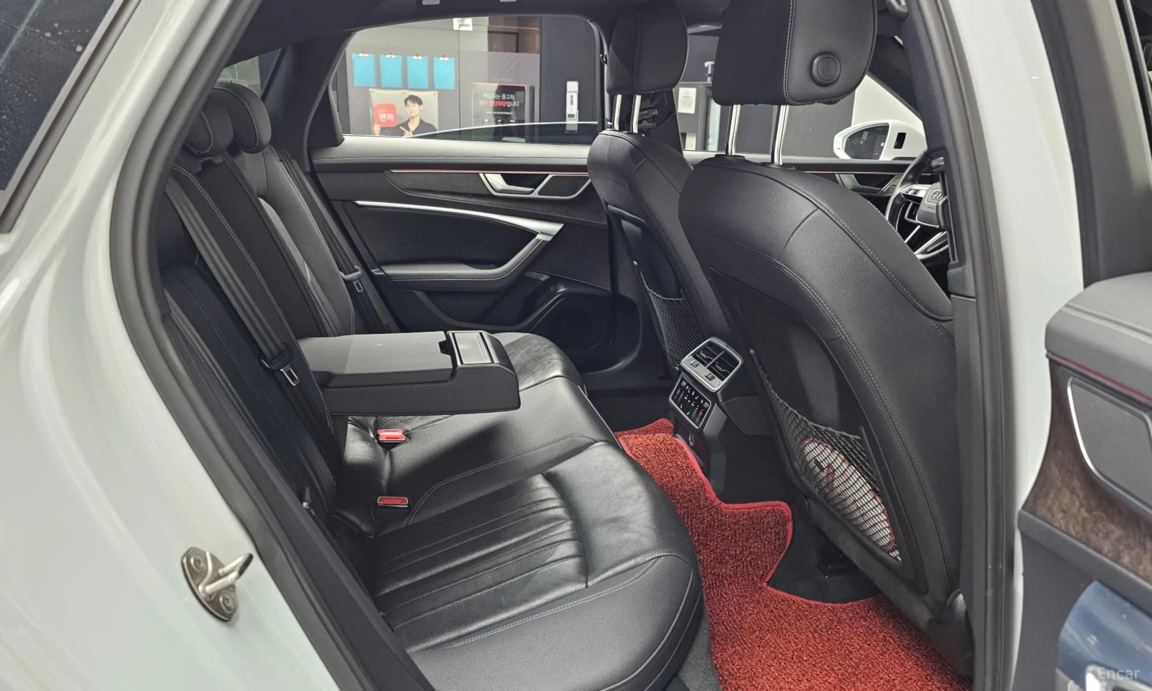 A6 (C8)