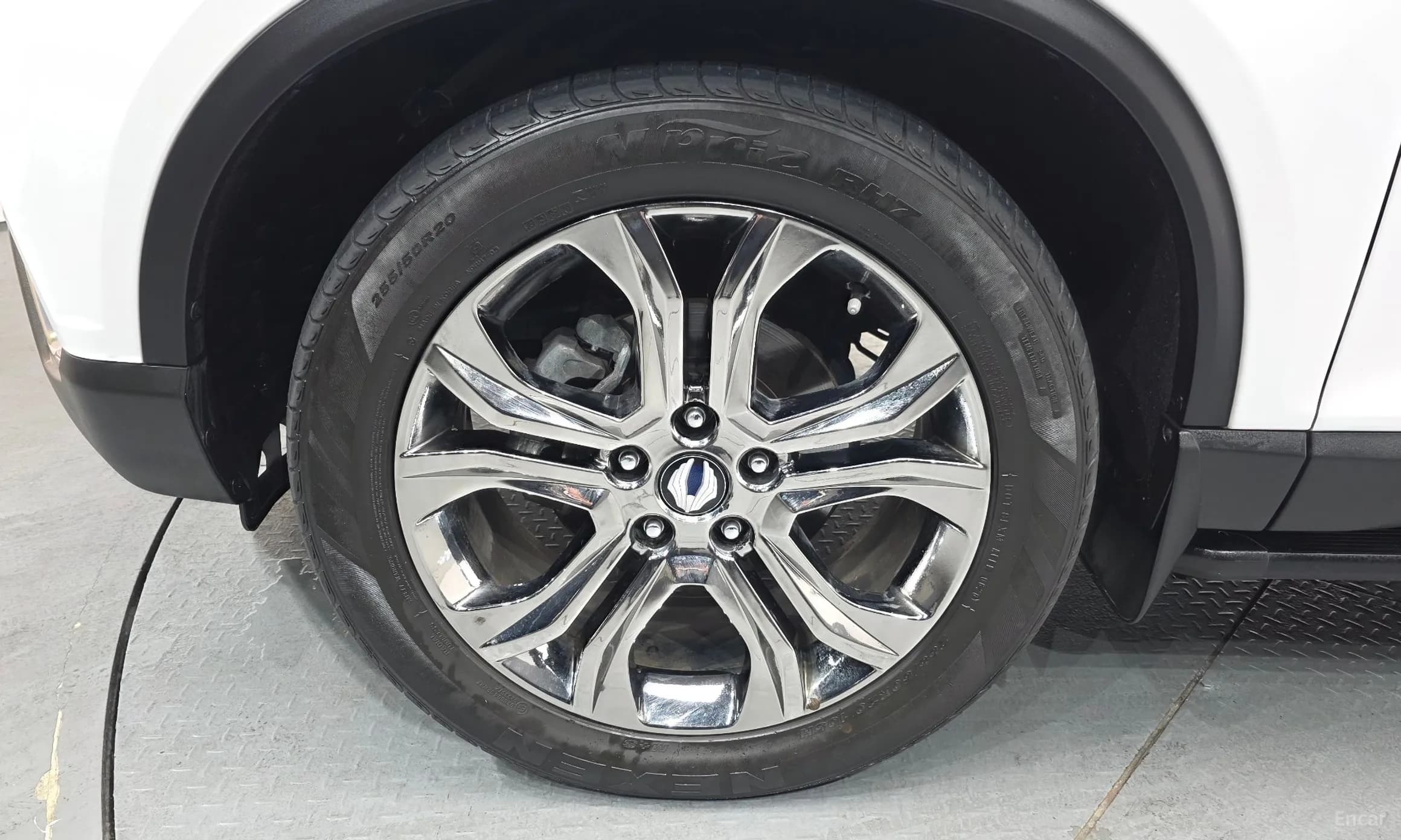 G4 Rexton