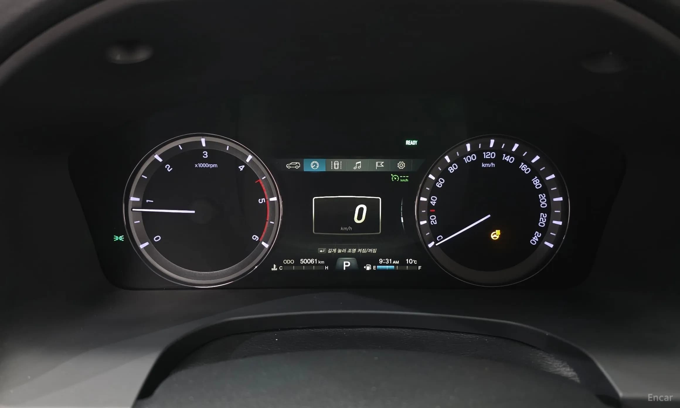 G4 Rexton