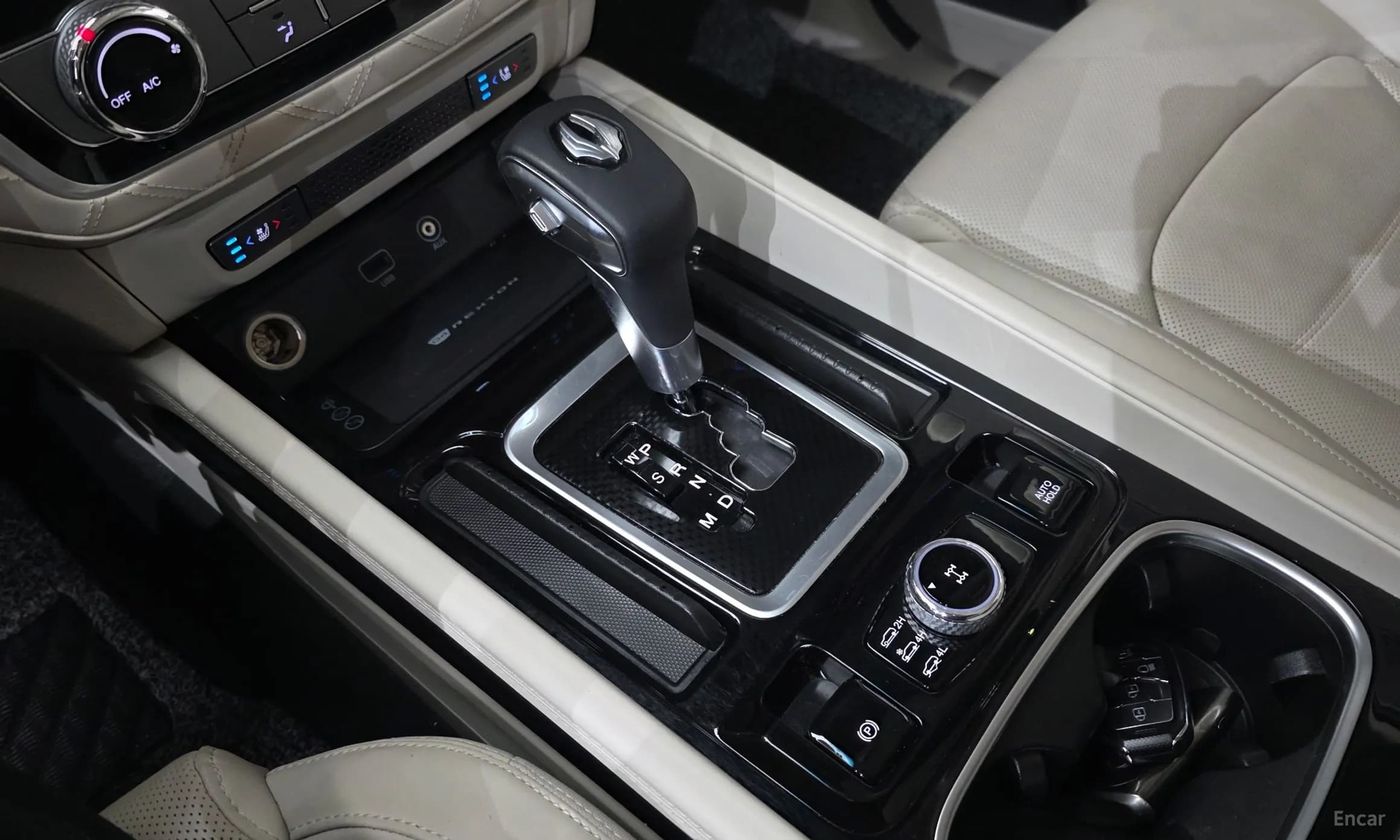 G4 Rexton