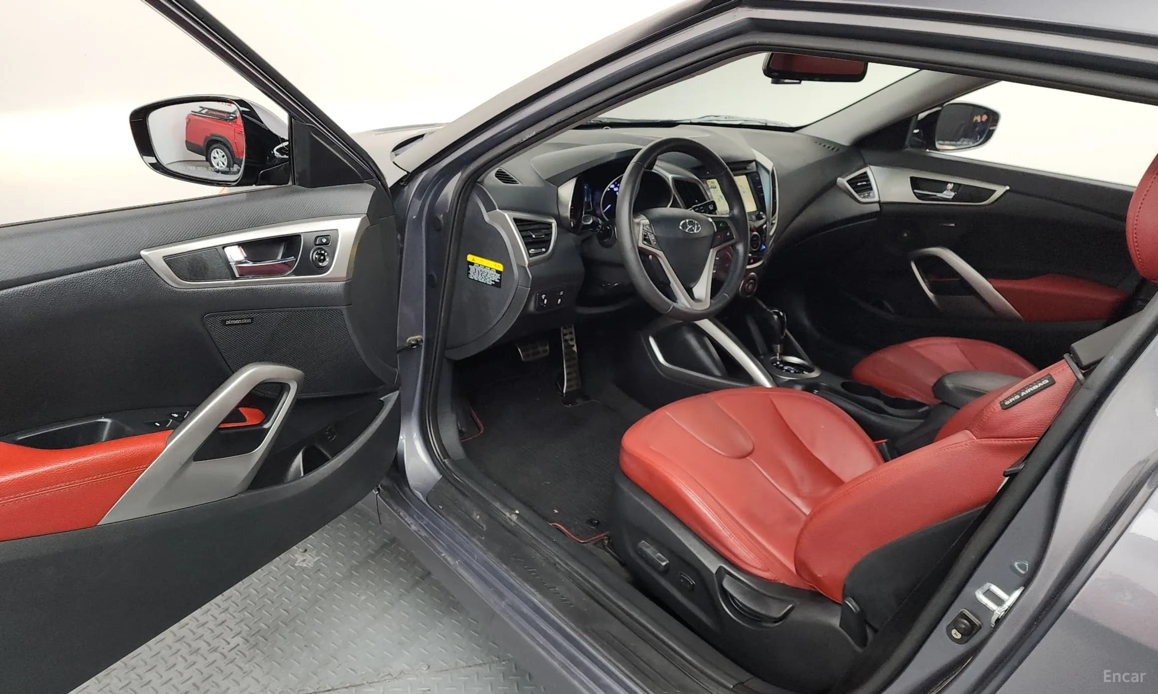 Veloster