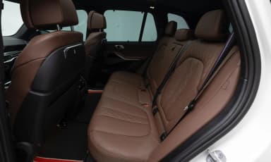 X5 (G05)