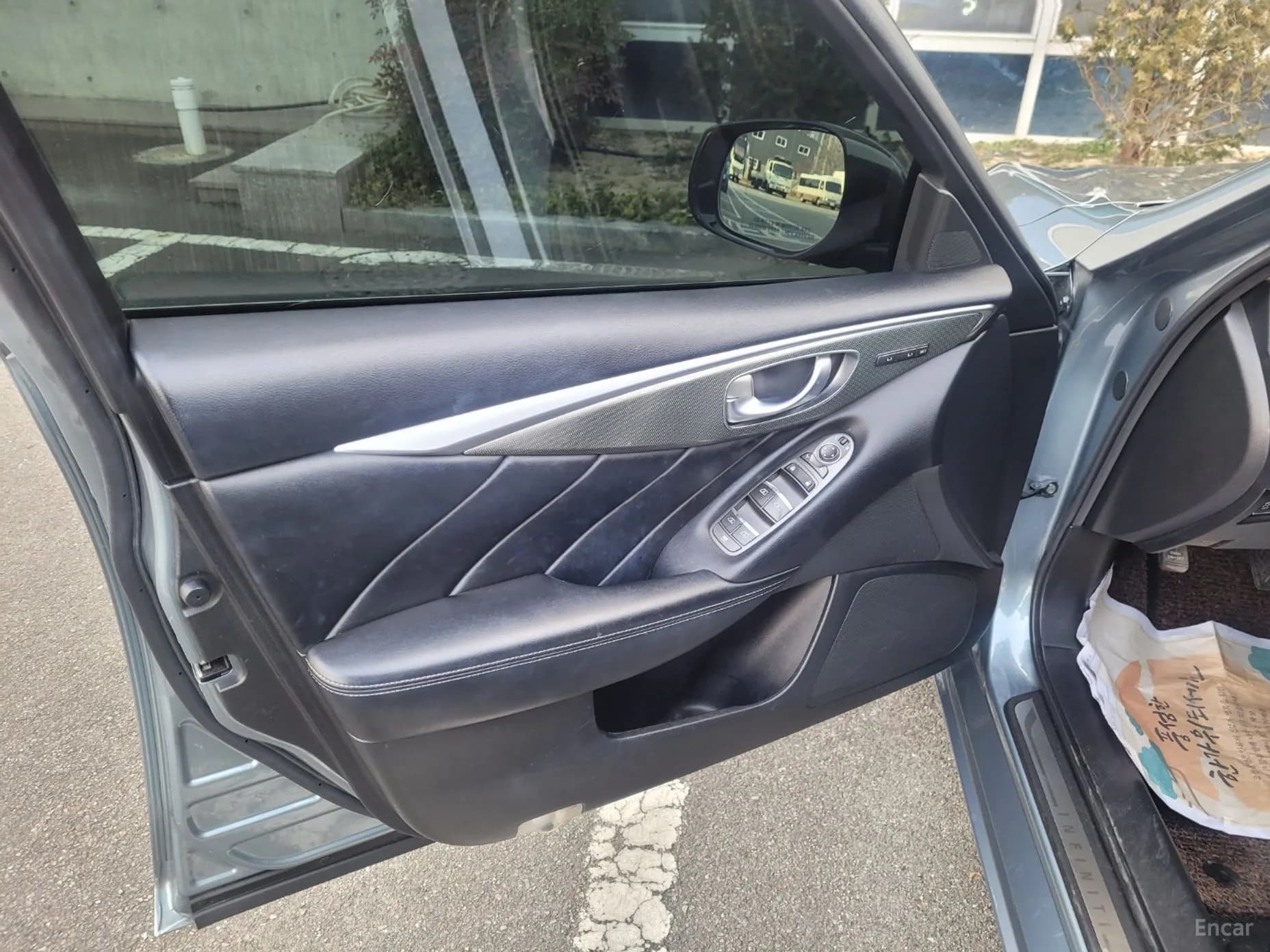 Q50