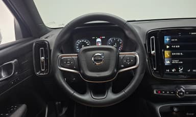XC40