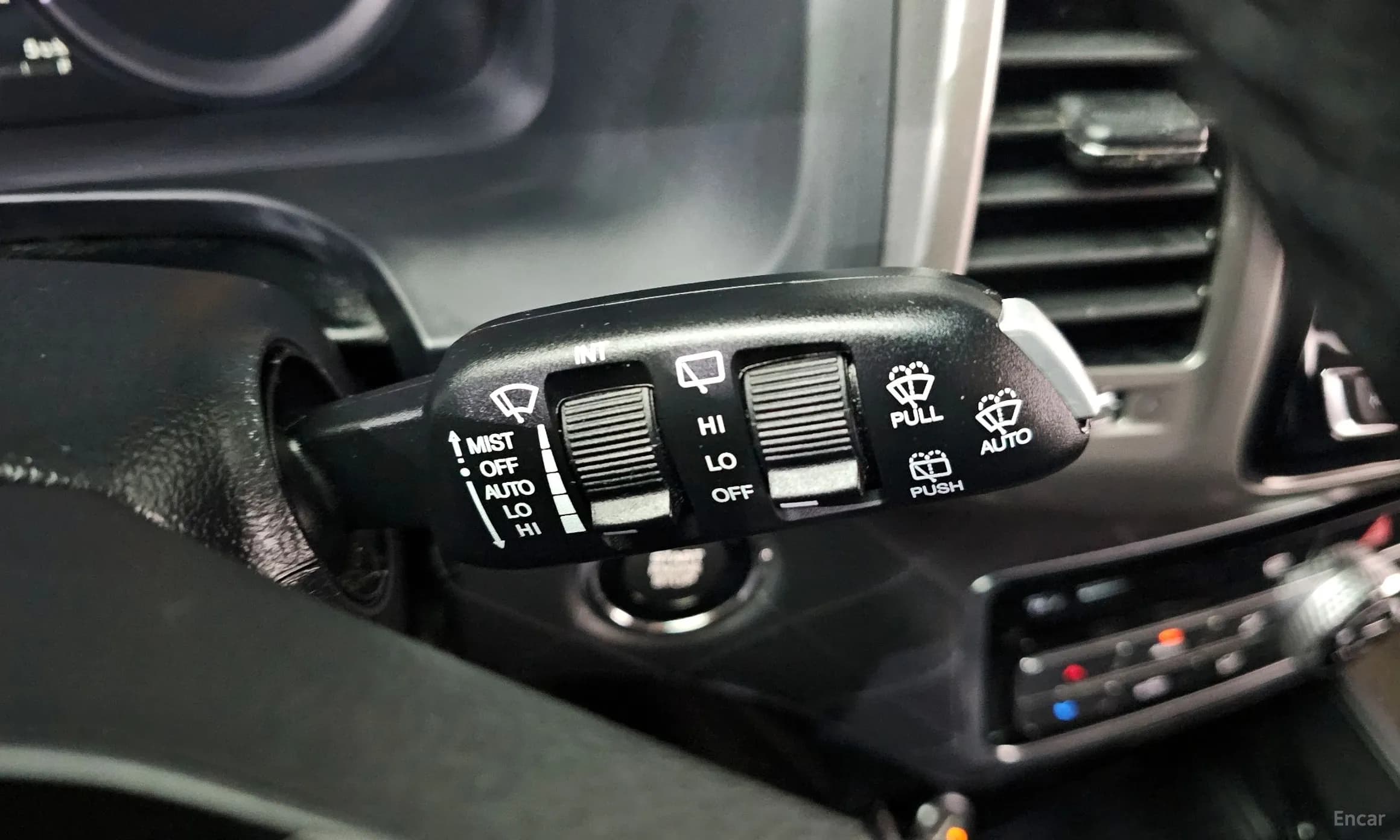 G4 Rexton