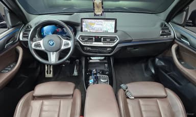 iX3