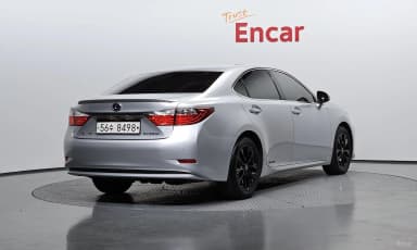 New ES300h