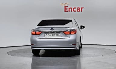 New ES300h