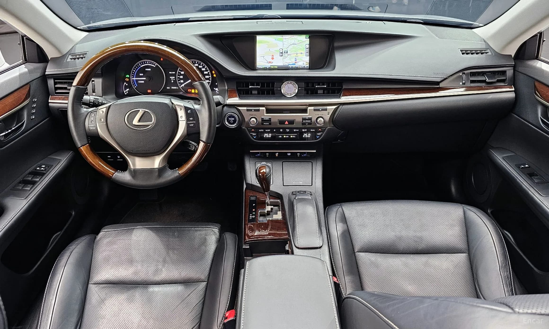New ES300h