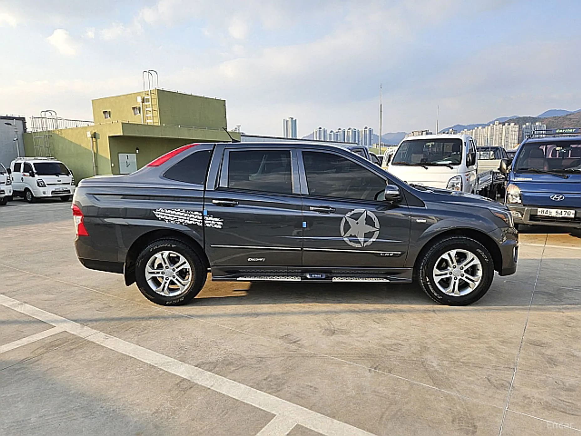 Korando Sports